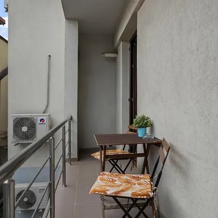 Charm By Unirii Square * Bükreş