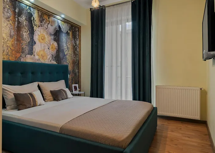 Charm By Unirii Square