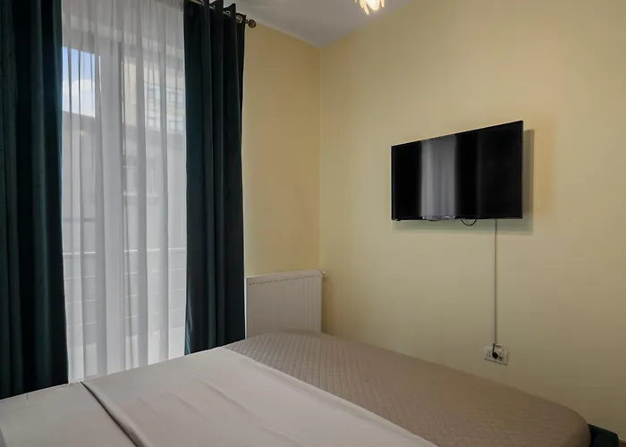 Апартаменти Charm By Unirii Square Бухарест