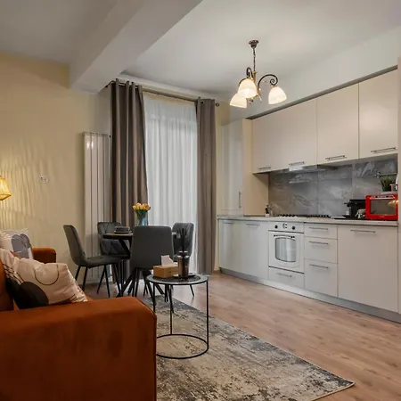 Charm By Unirii Square Bucharest