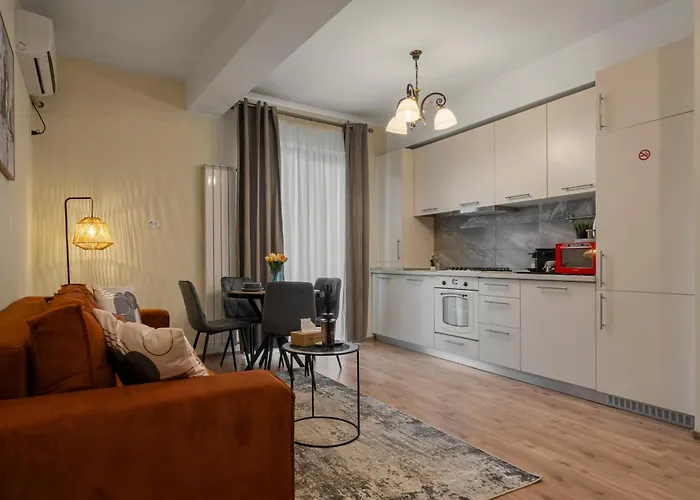 Charm By Unirii Square Bucharest